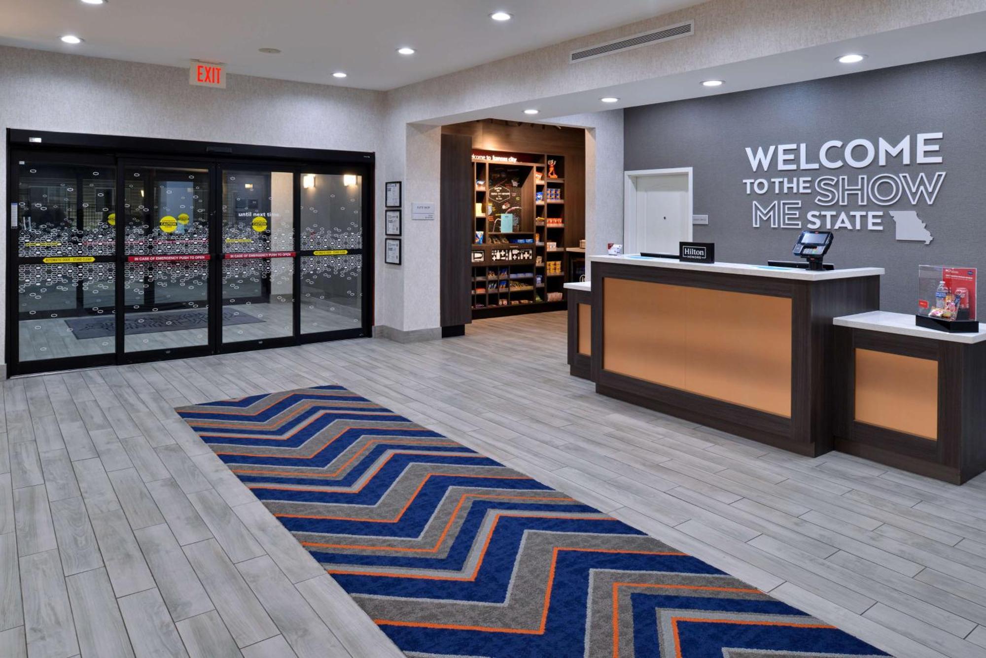 Hampton Inn Kansas City Northeast Esterno foto