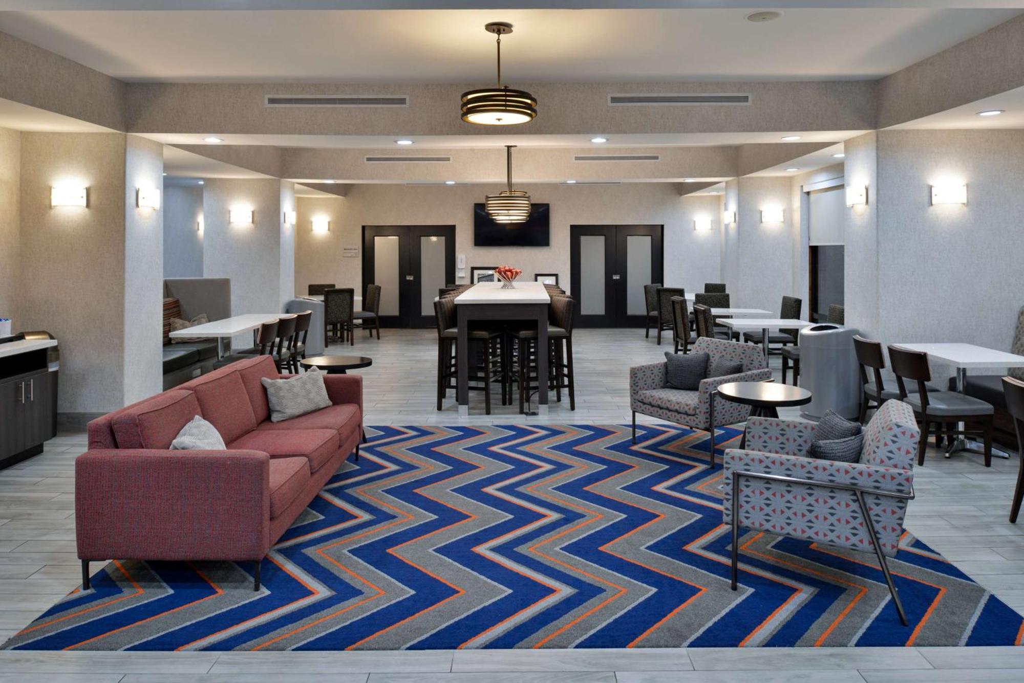 Hampton Inn Kansas City Northeast Esterno foto