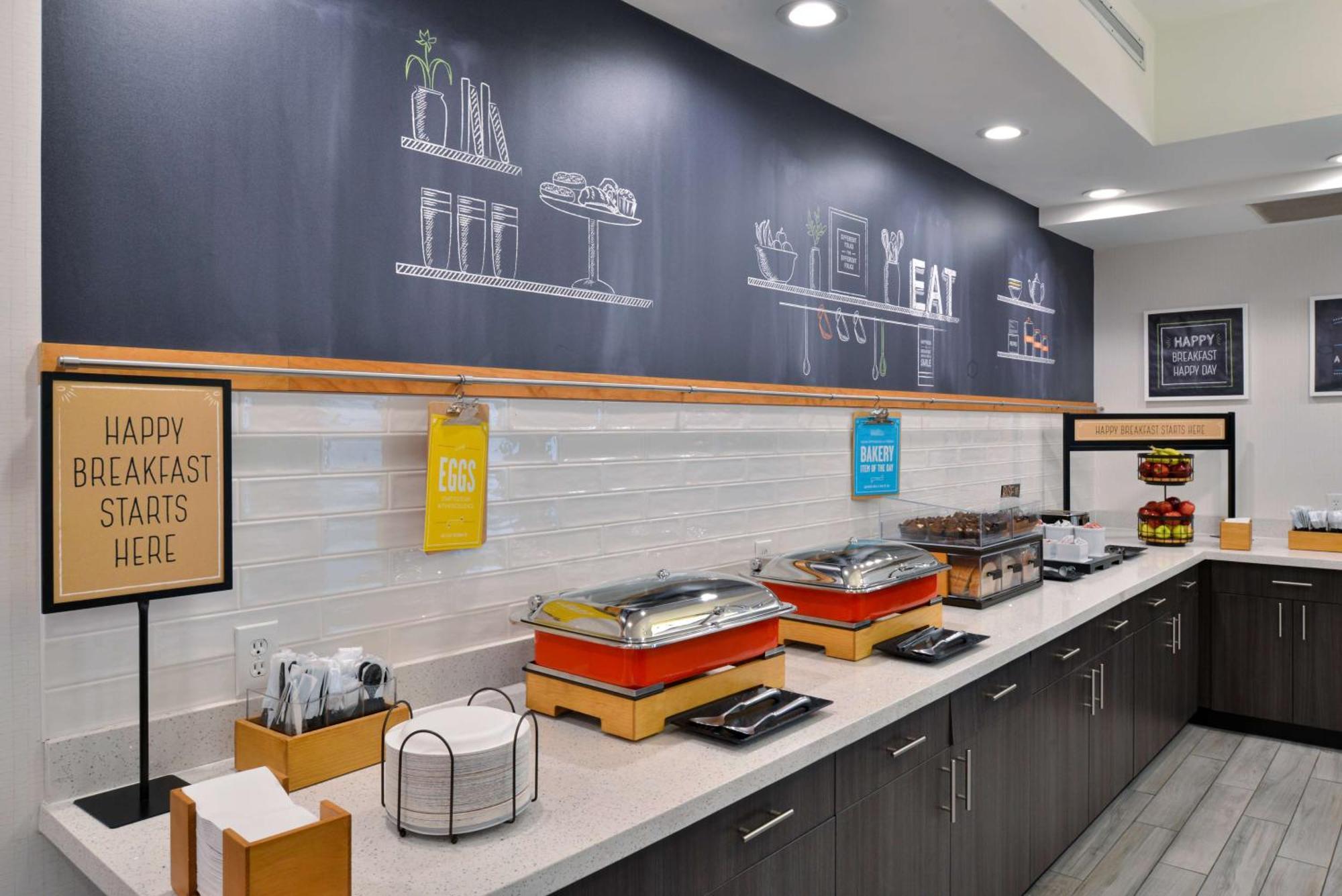 Hampton Inn Kansas City Northeast Esterno foto